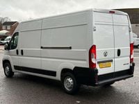 Used Vauxhall Movano 140 HP (102 kW) 2024 White