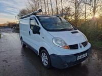 Used Renault Trafic 115 HP (84 kW) 2006 White MPV