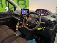 Used Peugeot Partner Premium 2022 White MPV