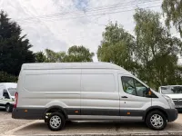 Begagnad Ford Transit 170 HK (125 kW) 2017 Silver Van