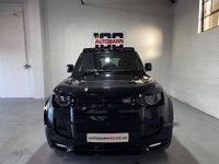 Used Land Rover Defender HSE Dynamic 300 HP (220 kW) 2023 Black Estate