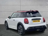 Used Mini John Cooper Works Hatch 228 HP (167 kW) 2024 White Hatchback