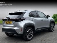 Used Toyota Yaris Hybrid 116 HP (85 kW) 2024 Siver metallic Estate