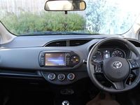 used Toyota Yaris 1.5 VVT-i Icon 5dr