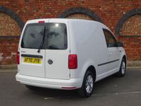 Used VW Caddy Highline 102 HP (75 kW) 2020 White MPV