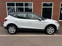 Used Seat Arona SE Technology 95 HP (69 kW) 2019 White SUV