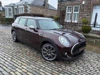Used Mini Cooper Clubman 136 HP (100 kW) 2017 Red Estate