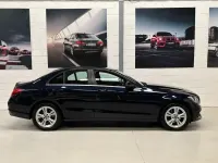 Begagnad Mercedes C200 Executive 184 HK (135 kW) 2018 Blå Sedan