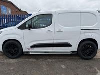 Used Vauxhall Combo 102 HP (75 kW) 2026 MPV
