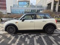 Used Mini Cooper D Hatch 2015 White Hatchback
