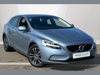 Used Volvo V40 Momentum 118 HP (86 kW) 2019 Blue Hatchback