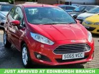 Używany Ford Fiesta Zetec 82 KM (60 kW) 2015 Czerwony Hatchback