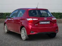 Used Toyota Yaris 2017 Red Hatchback