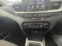 Used Kia Ceed 136 HP (100 kW) 2019 White Hatchback