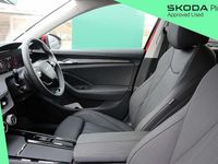 Usado Skoda Superb SE L 190 HP (139 kW) 2025 Vermelho Carrinha