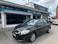 Used Toyota Auris 101 HP (74 kW) 2009 Black Hatchback