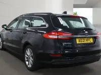 Używany Ford Mondeo Zetec 180 KM (132 kW) 2021 Czarny Kombi