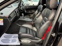 Used Porsche Macan GTS Chrono 360 HP (264 kW) 2016 Black SUV