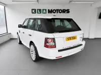 Used Land Rover Range Rover SE 2011 White SUV