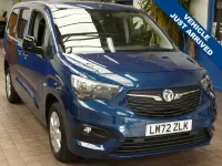 Used Vauxhall Combo S 130 HP (95 kW) 2022 Blue MPV