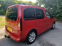 Used Citroën Berlingo Flair 2017 Red MPV