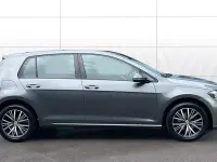 Used VW Golf VII SE 113 HP (83 kW) 2018 Grey Hatchback