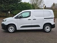 New Citroën Berlingo 101 HP (74 kW) 2025 White MPV