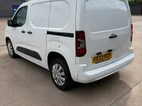 Used Vauxhall Combo Sportive 100 HP (73 kW) 2022 White MPV