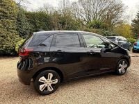 Begagnad Honda Jazz EX 109 HK (80 kW) 2022 Svart Halvkombi