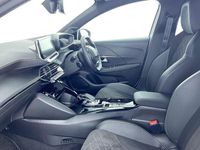 Used Peugeot e-208 Premium 100 kW (136 HP) 2021 Faro yellow Hatchback