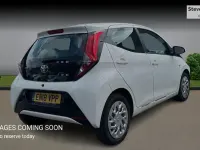 Usado Toyota Aygo X-play 72 HP (52 kW) 2020 Citadino