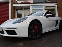 Used Porsche 718 Cayman S 350 HP (257 kW) 2017 White Coupe