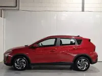 Used Hyundai Bayon SE 100 HP (73 kW) 2023 Red SUV