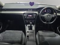 Used VW Passat GT 150 HP (110 kW) 2017 Silver Estate