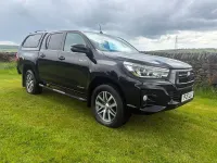 Used Toyota HiLux 150 HP (110 kW) 2020 Black Pickup