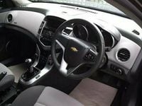 Used Chevrolet Cruze 2010 Sedan