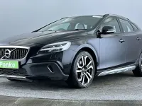 Used Volvo V40 Pro 120 HP (88 kW) 2018 Black Hatchback