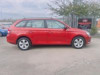 Used Skoda Fabia SE 90 HP (66 kW) 2016 Red Estate