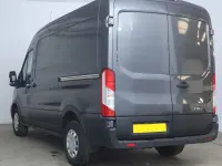 Usado Ford Transit Trend 130 CV (95 kW) 2022 Gris