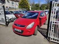 Used Hyundai i20 Comfort 2010 Red Hatchback