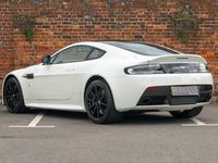 Used Aston Martin V12 Vantage 565 HP (415 kW) 2017 White Coupe