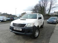 Begagnad Toyota HiLux Active 144 HK (105 kW) 2015 Vit Pickup