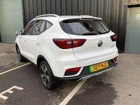 Used MG ZS Exclusive 105 kW (143 HP) 2021 White Hatchback