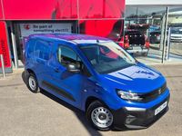 New Vauxhall Combo S 101 HP (74 kW) 2025 Blue MPV