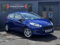 Used Ford Fiesta Zetec 100 HP (73 kW) 2014 Blue Hatchback