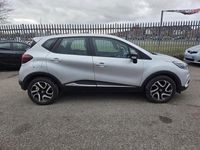 Used Renault Captur Dynamique 90 HP (66 kW) 2018 Silver SUV