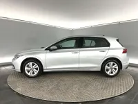 Usado VW Golf VIII Life 150 HP (110 kW) 2023 Prateado Citadino