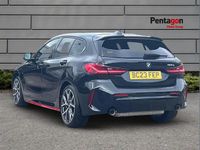Begagnad BMW 128 Comfort Edition 261 HK (191 kW) 2023 Svart Halvkombi