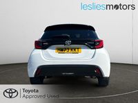 Second-hand Toyota Yaris Hybrid 2023 Alb Hatchback