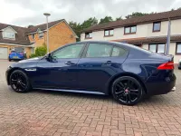 Used Jaguar XE R-Sport 180 HP (132 kW) 2017 Blue Sedan